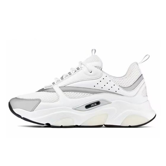 Sneakers · sneakers